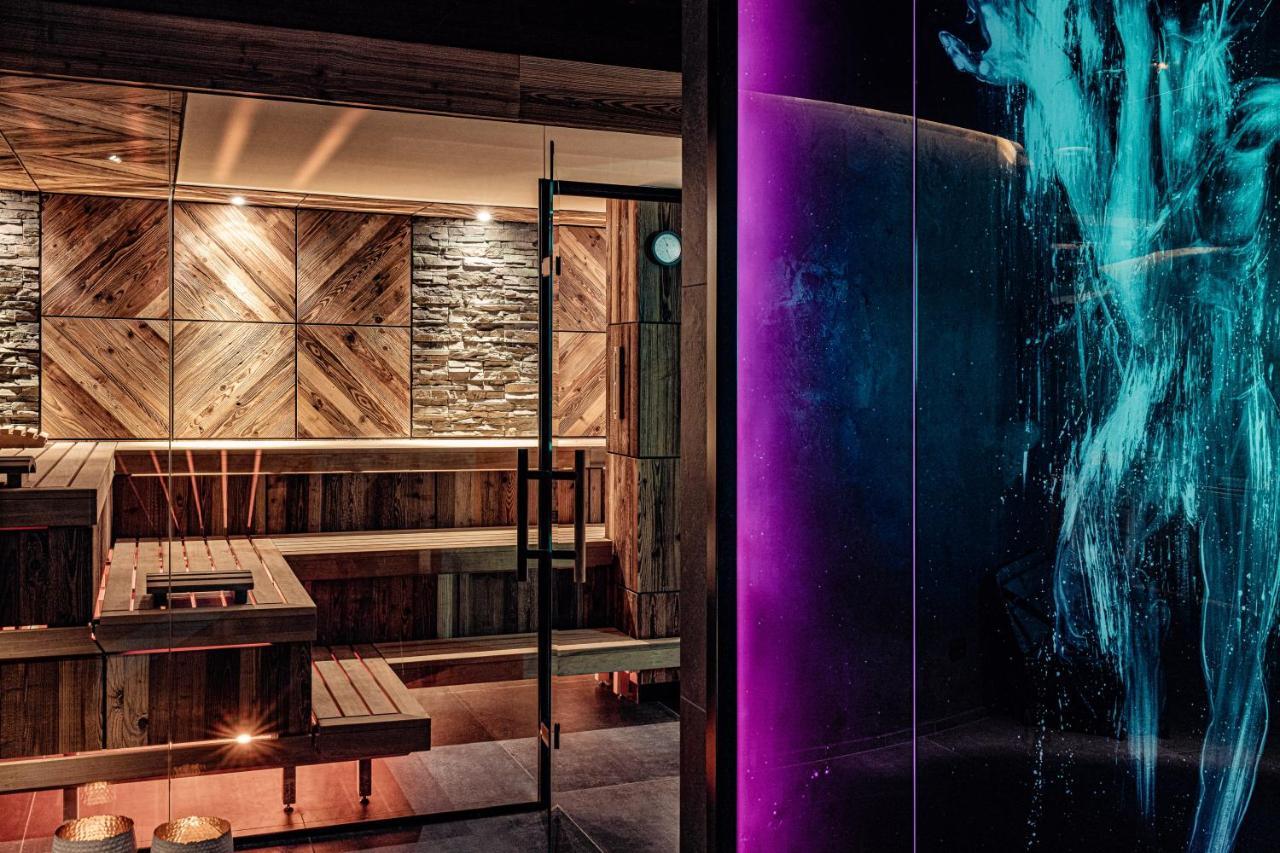 Alpin Garden Luxury Maison & Spa - Adults Only Ortisei Exterior photo