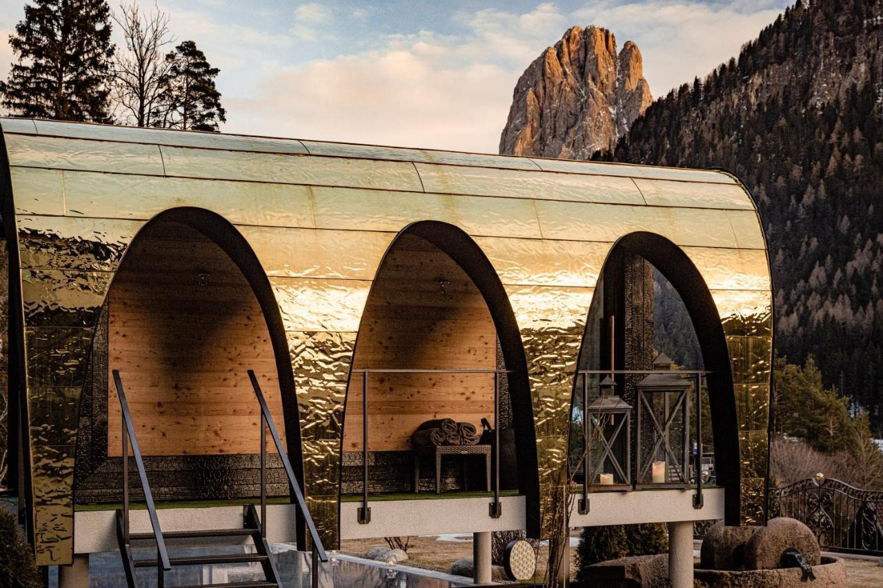 Alpin Garden Luxury Maison & Spa - Adults Only Ortisei Exterior photo