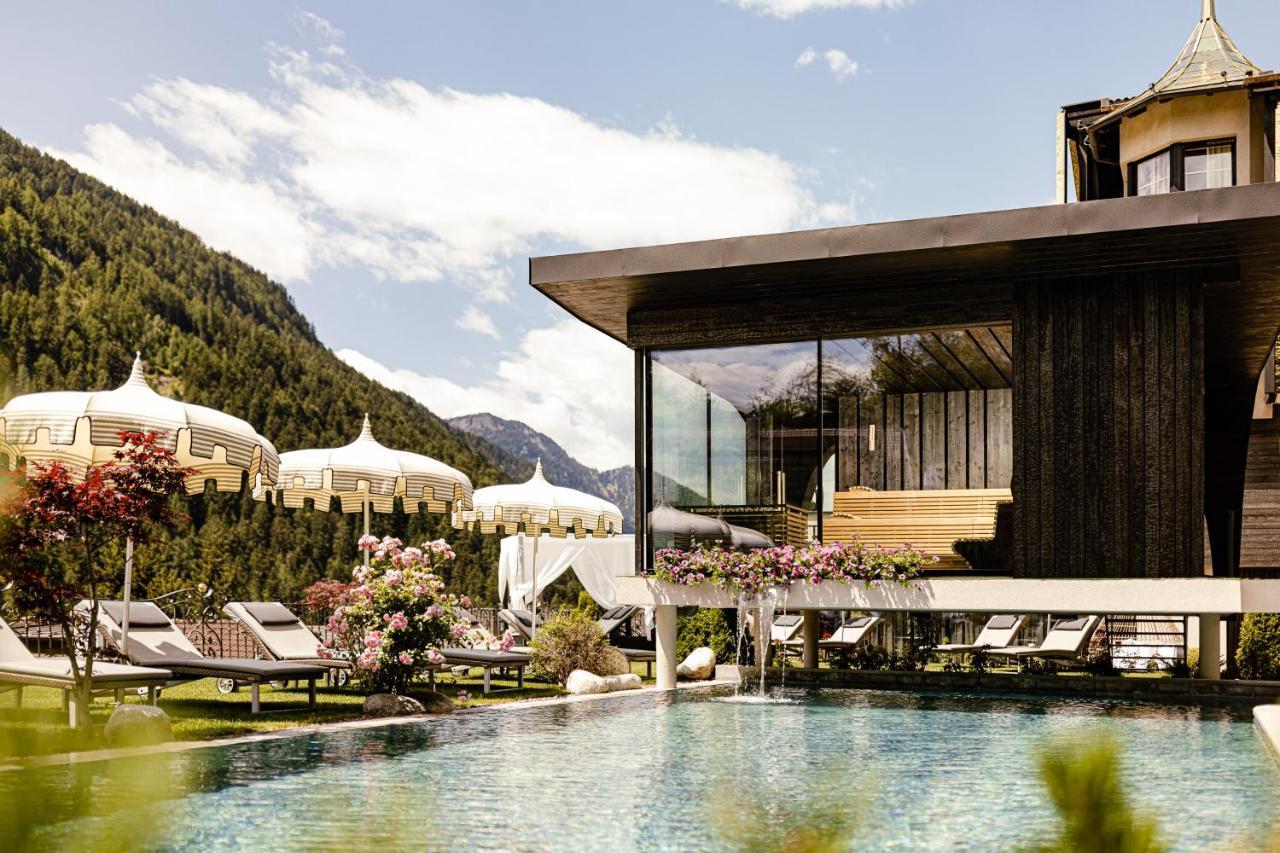 Alpin Garden Luxury Maison & Spa - Adults Only Ortisei Exterior photo