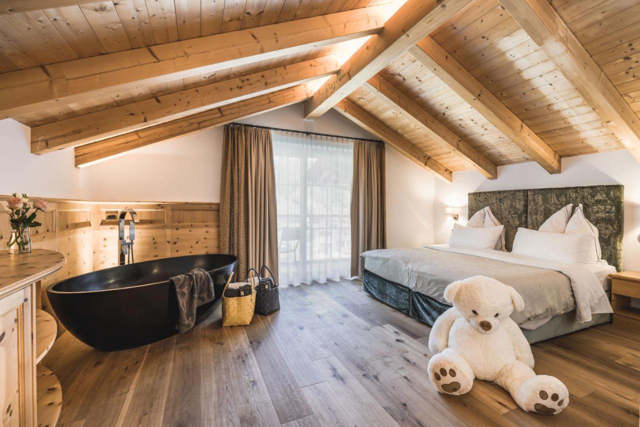 Alpin Garden Luxury Maison & Spa - Adults Only Ortisei Exterior photo