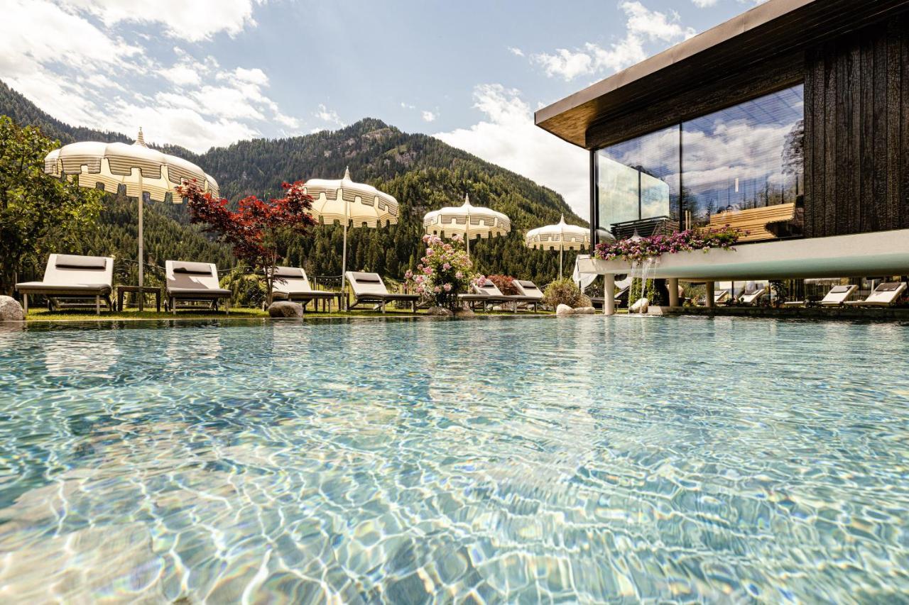 Alpin Garden Luxury Maison & Spa - Adults Only Ortisei Exterior photo