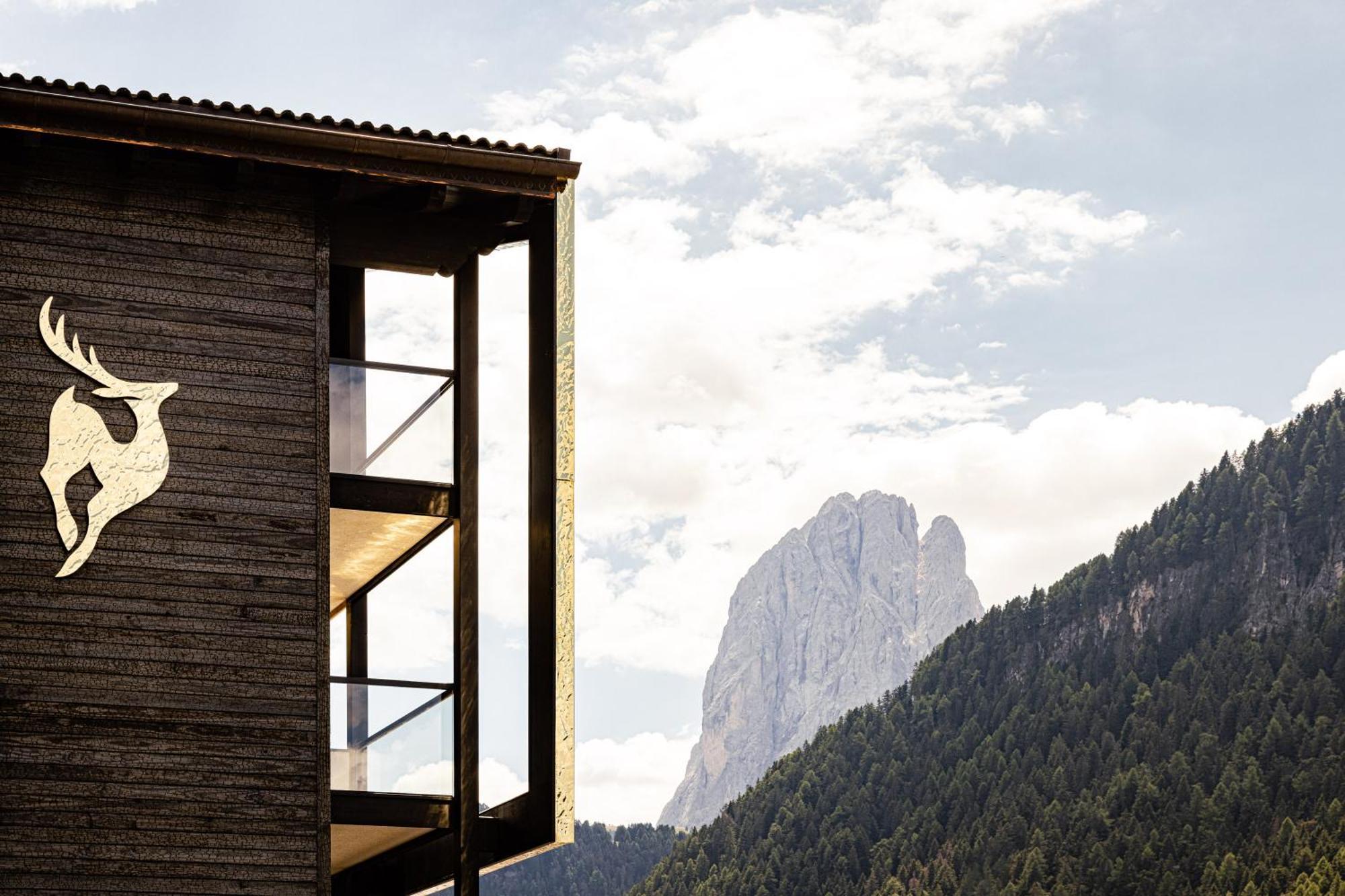 Alpin Garden Luxury Maison & Spa - Adults Only Ortisei Exterior photo