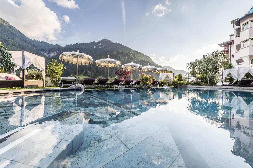 Alpin Garden Luxury Maison & Spa - Adults Only Ortisei Exterior photo